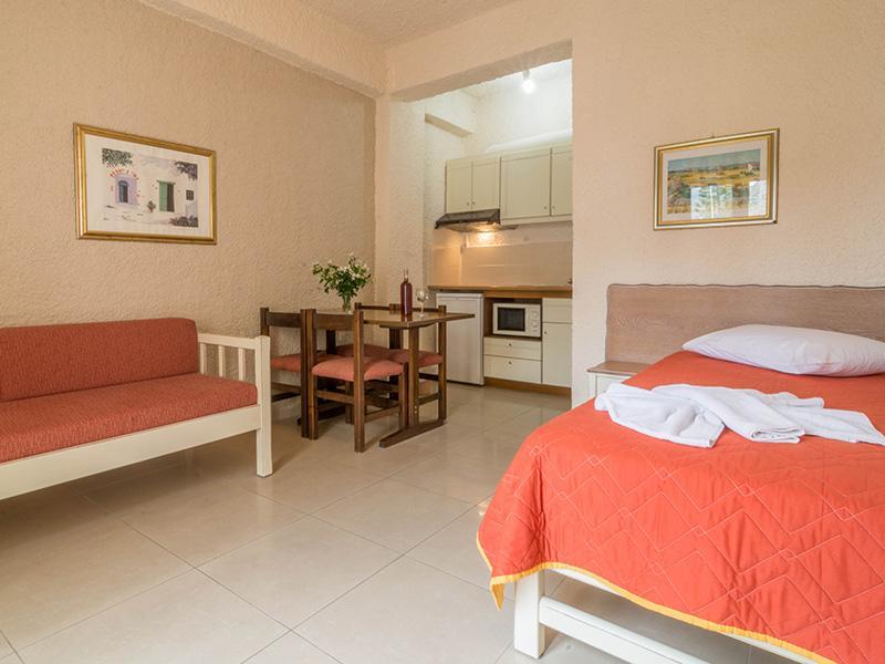 Lito Apartments Paleochora Bagian luar foto