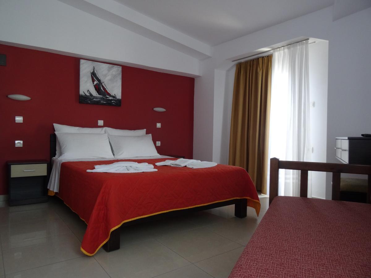 Lito Apartments Paleochora Bagian luar foto